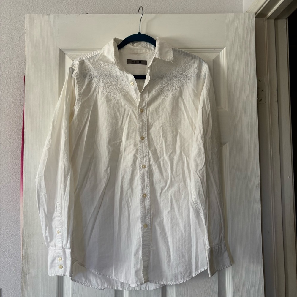 Classic White Men's Shirt 100% Cotton Embroidered Details